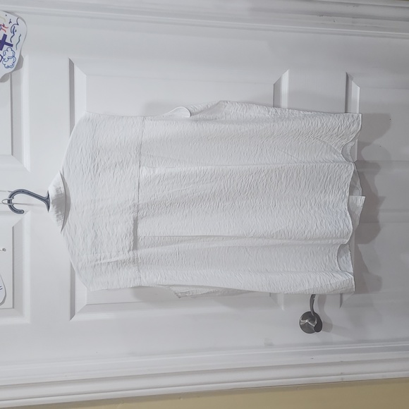 H&M Sleeveless Shirt - Picture 4 of 4